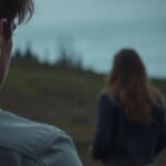 Állj távol, építsd magad: magabiztos határok, önfejlesztés, boldog élet, érzelmi függetlenség. Ne üldözd, mutasd meg értékedet csendesen — a változás és az önszeretet gyakran elég, hogy a nárcisztikus megbánja, mit vesztett.